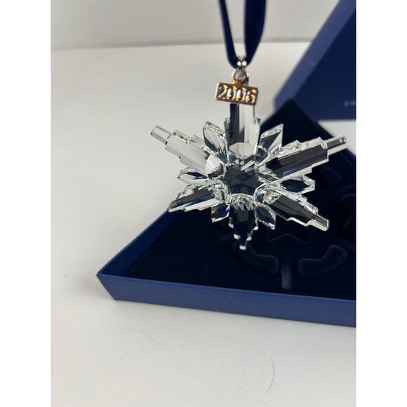 Swarovski 2006 Annual Christmas Ornament Snowflake Crystal #0837613 Box & Cert - Picture 7 of 8